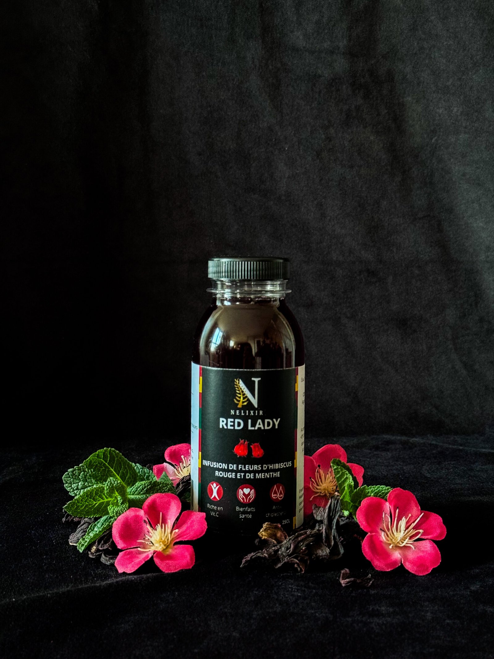 RED LADY – Image 2